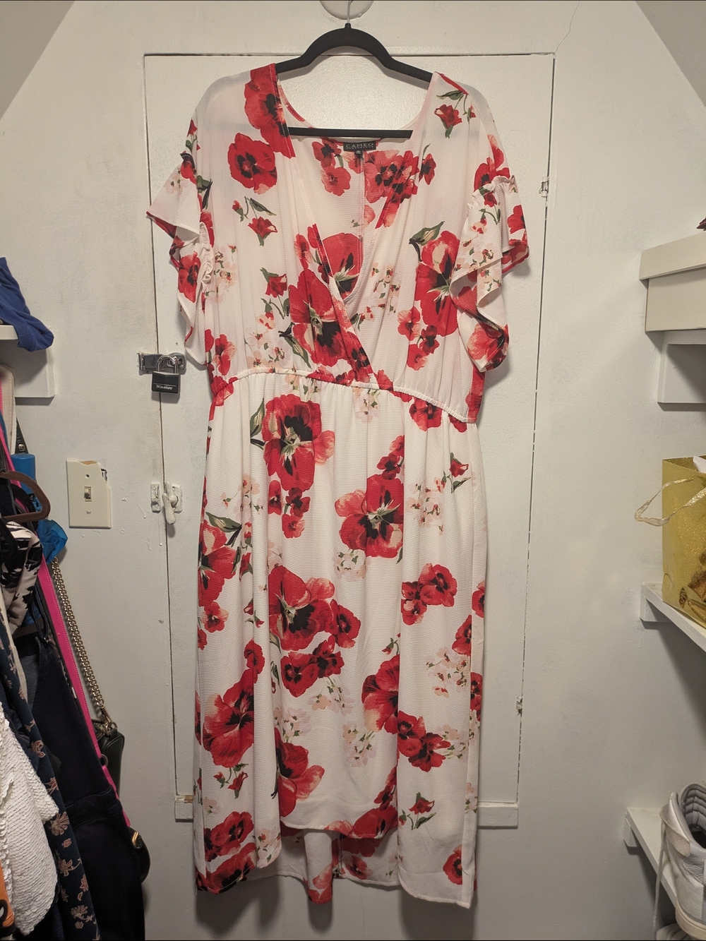 Cameo Wrap High Low Dress 2X Red Floral White Plus Size Date Night
